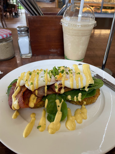 The Broadway Tearooms & Bakery Phone number