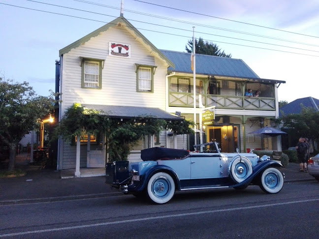 Greytown Hotel - The Top Pub - Greytown