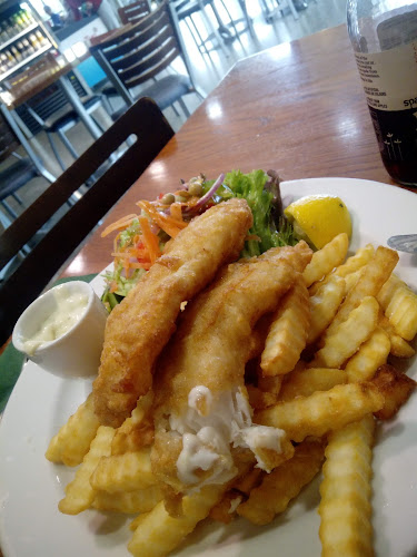 Salmon Tales Cafe - Hospitality and gastronomy