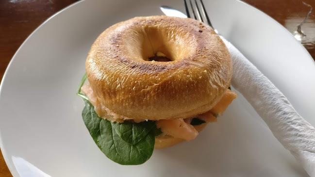 Comentarii opinii despre Victoria Park Cafe