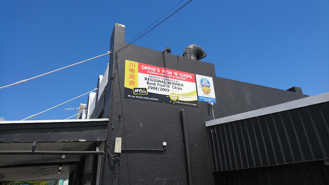 Oppies Restaurant & Takeaway