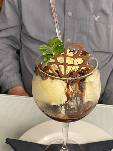 Comentarii opinii despre Elegance at 148 on Elles Restaurant