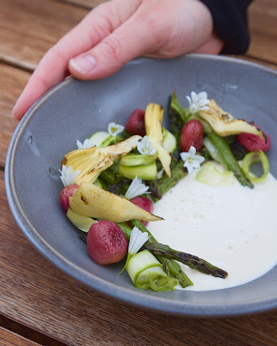 Tussock Hill Vineyard and Cellar Door Restaurant - Christchurch