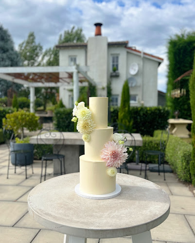 Em & Skye Cake Co. - Hospitality and gastronomy