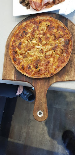 Comentarii opinii despre Char Grill Wood Oven Takanini