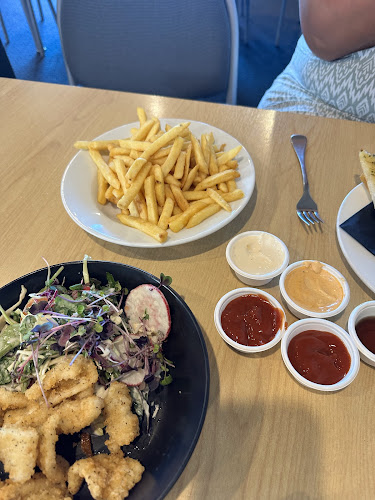 Reviews of Whangamata Club INC in Whangamatā - Hospitality and gastronomy