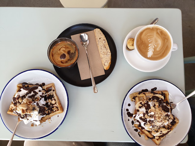 Utopia Ice City Phone number