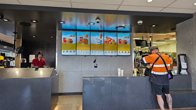 McDonald's 5 Cross Roads - Hamilton