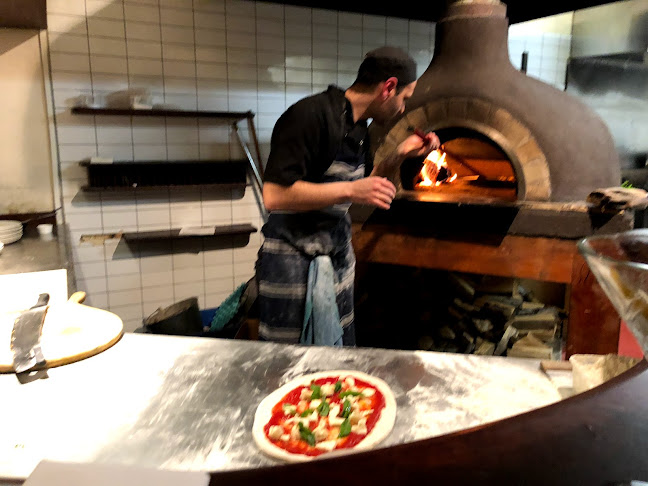 Fratelli Phone number