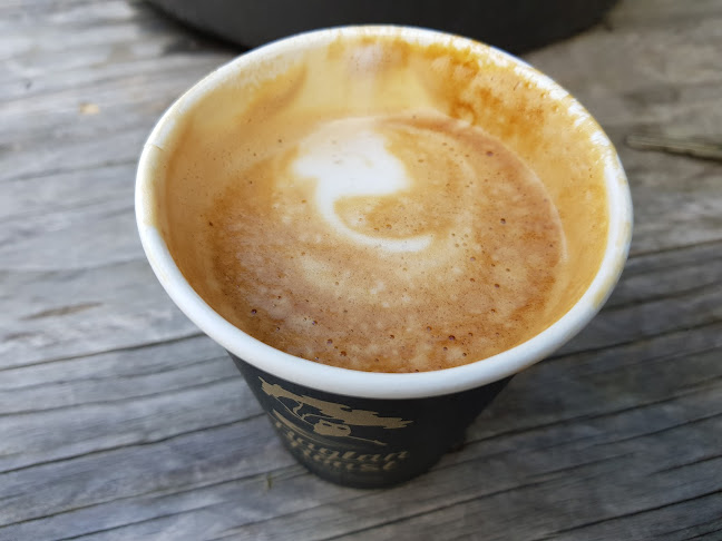 Brown Lightning Bros. Raglan Roast. - Hospitality and gastronomy