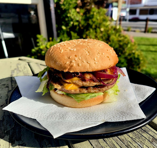 2 High Street, Hunterville 4730, New Zealand