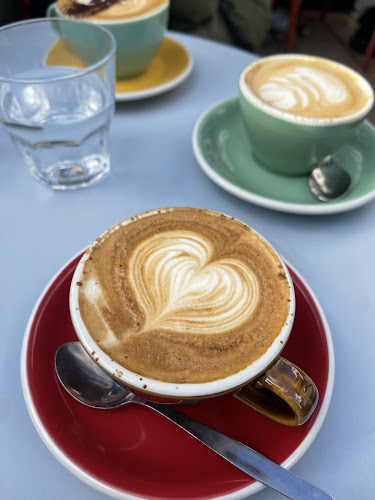 Comments and reviews of Beach Babylon