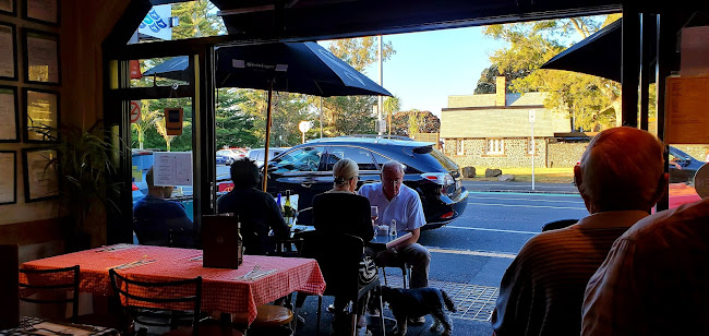 Tonnino Pizzeria - Hospitality and gastronomy