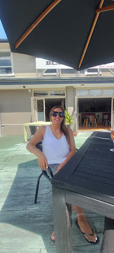 Opinii despre Club Oasis în Parakai - Hospitality and gastronomy