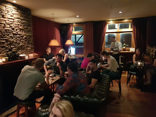 Opinii despre Hawthorn Lounge în Wellington - Hospitality and gastronomy
