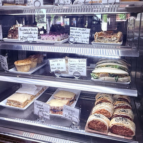 Comentarii opinii despre Sevenpenny