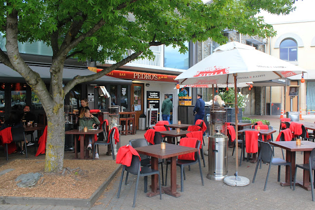 Momentos By The Lake Restaurant - Queenstown