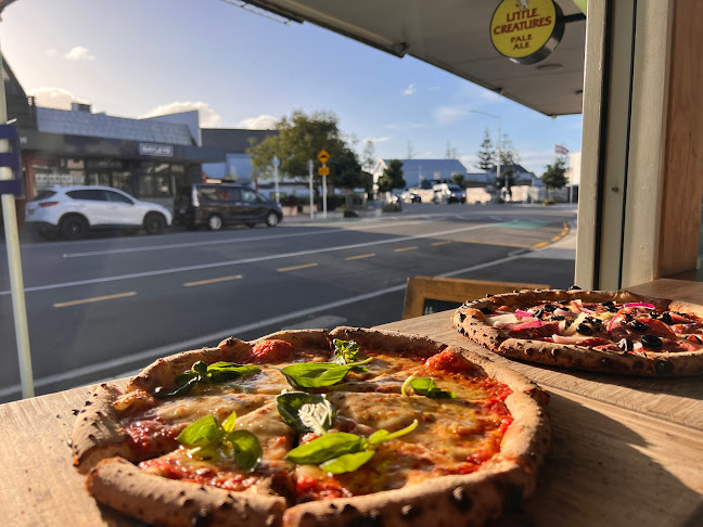 7 Wakefield Avenue, Sumner, Christchurch 8081, New Zealand