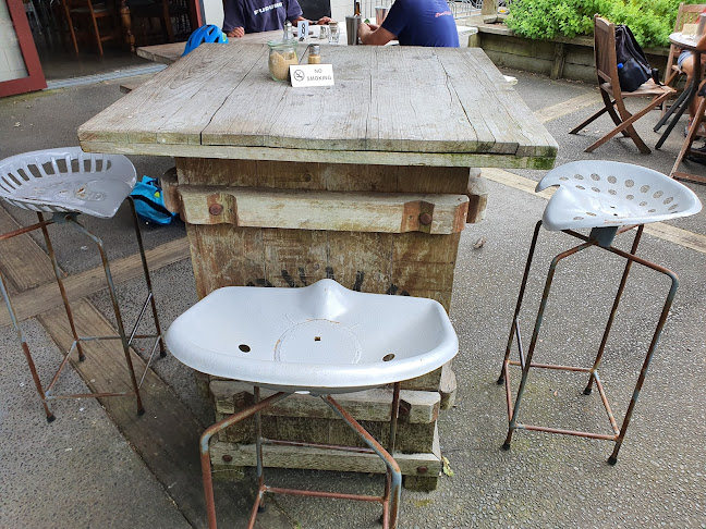 Rhubarb Cafe Phone number