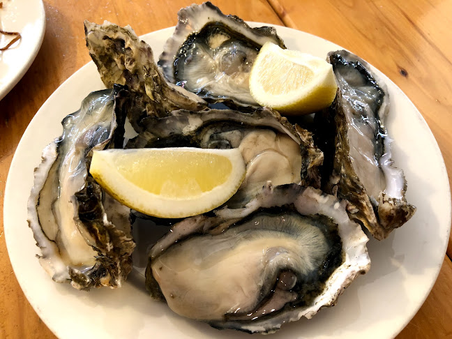 King Wah Chinese Restaurant 京华酒家 Phone number