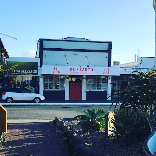 Red Earth Bistro and Wine Bar - Hospitality and gastronomy