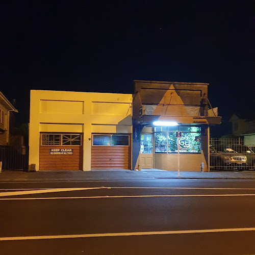 Giles Chocolatier - New Plymouth