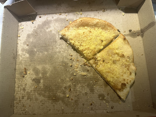 Pizza Hut Papamoa - Hospitality and gastronomy