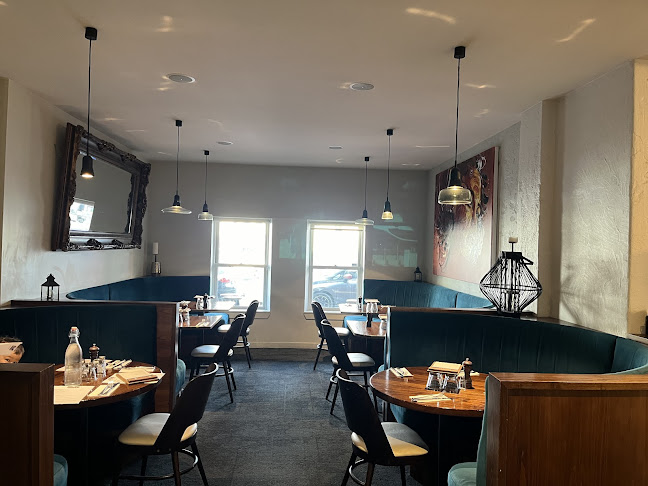 Rogues Cafe, Restaurant & Bar - Christchurch