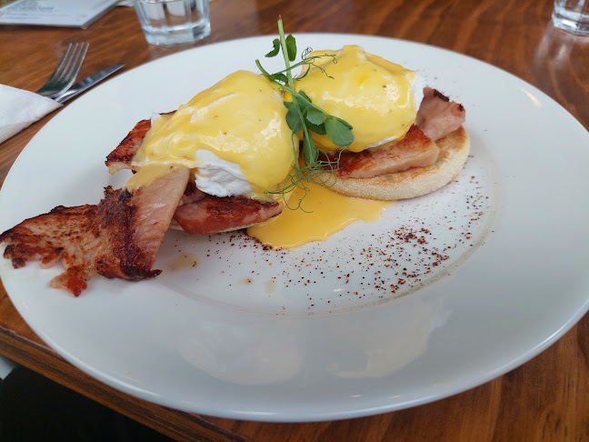 Comentarii opinii despre Entice Café & Catering