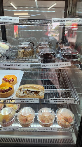 KK BAKERY & CAFE Phone number