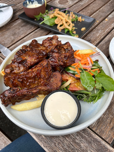 Comentarii opinii despre Black Rabbit