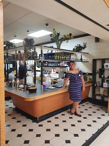 32 Johnsonville Road, Johnsonville, Wellington 6037, New Zealand