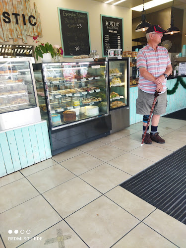 Comentarii opinii despre Rustic Bakery Cafe