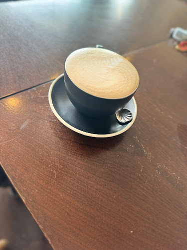 Reviews of six ounces in Christchurch - Hospitality and gastronomy