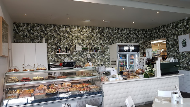 Urban Soul Cafe Phone number