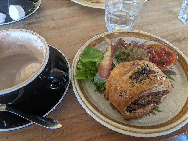 Cake & Kitchen Open Times