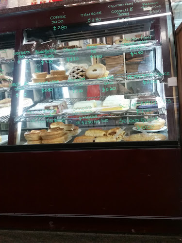 73 Centaurus Road, Huntsbury, Christchurch 8022, New Zealand