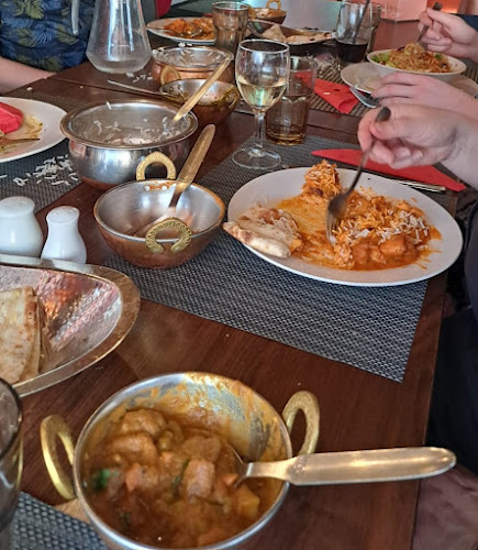 Samrat Indian Restaurant - Hospitality and gastronomy