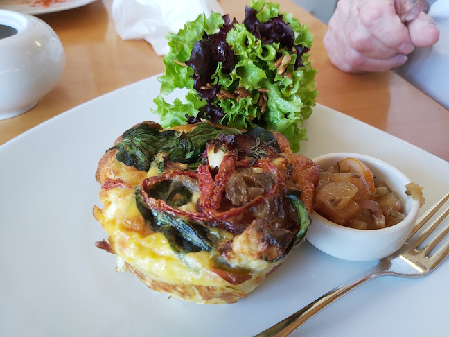 Lydia's Cafe - Hospitality and gastronomy