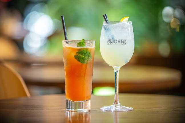 Comments and reviews of St Johns Bar and Restaurant