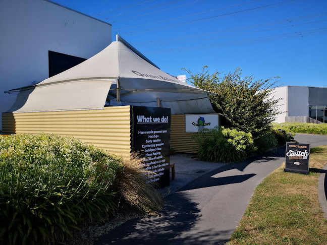 Oscars Alley Cafe - Hospitality and gastronomy