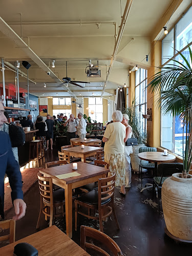 Mezze Bar - Hospitality and gastronomy