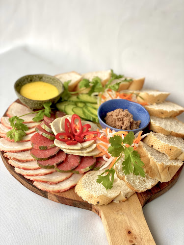 Ngon Ngon Banh Mi Cafe - Christchurch