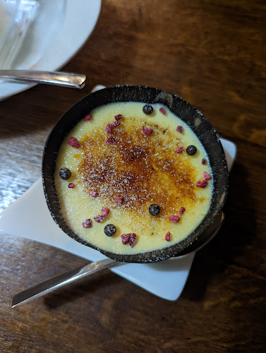 Chikos Restaurant & Cafe Open Times