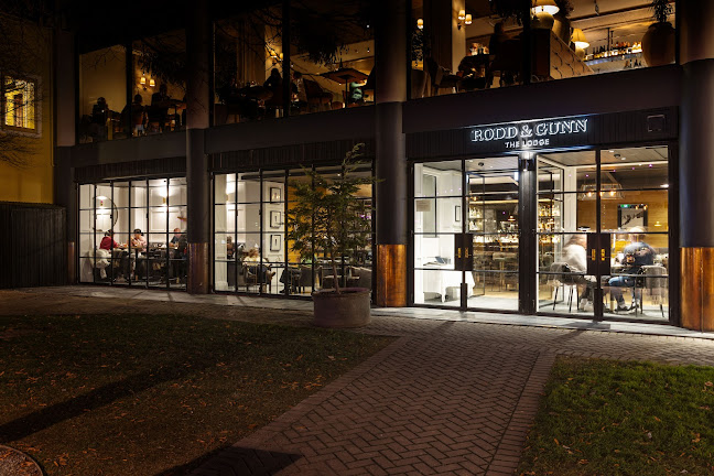 Rodd & Gunn The Lodge, Queenstown - Hospitality and gastronomy