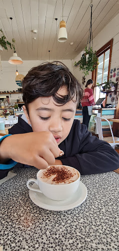 19 Bow Street, Raglan 3225, New Zealand