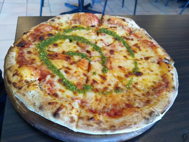 Faridas Phone number