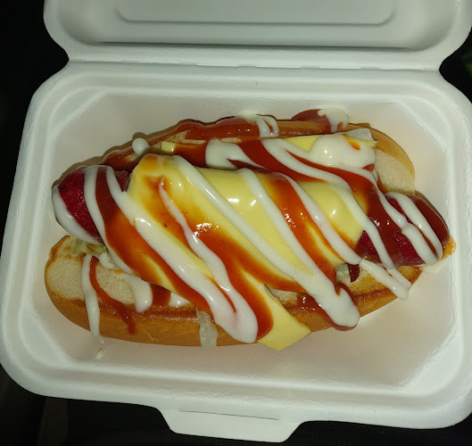 Ling's Fastfood - Hospitality and gastronomy