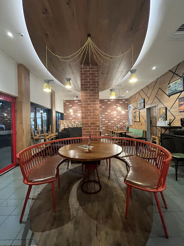 Nando's New Lynn