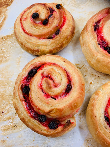 Comentarii opinii despre Pastry Palace & Bakery